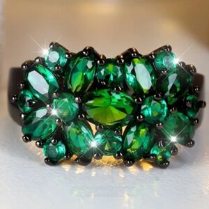 Green Cluster Gemstone Ring